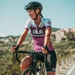 Alé Solid Blend Trägershorts Frauen 8 Alé Solid Blend Trägershorts Frauen -Compressport Verkaufsladen Al Women s Solid Blend Bib Shorts Bib Shorts Black White SS20 L20168467 01 1