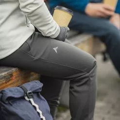 Altura Women's Grid Waterproof Softshell Pants -Compressport Verkaufsladen Altura Women s Grid Waterproof Softshell Pants Trousers Carbon AW22 AL36WGRDP1 CA 8 4