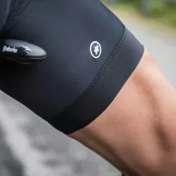 Assos Equipe RS S9 Trägershorts -Compressport Verkaufsladen Assos Equipe RS Bib Shorts S9 Bib Shorts Black Series SS19 11 10 190 18 L 13