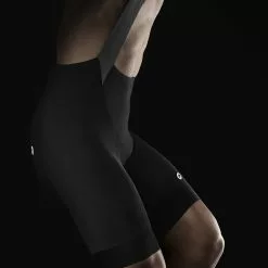 Assos MILLE GT C2 Trägershorts -Compressport Verkaufsladen Assos MILLE GT Bib Shorts C2 Bib Shorts Black Series SS22 11 10 231 18 XS 1