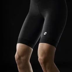 Assos UMA GT C2 Trägershorts -Compressport Verkaufsladen Assos Women s UMA GT Bib Shorts C2 Bib Shorts Black Series SS22 12 10 235 18 XS 4