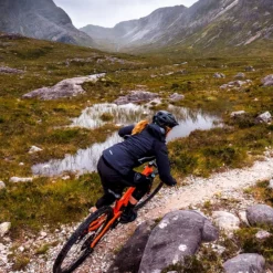 Endura MT500 Spray Baggy Shorts II Frauen (wasserdichte Rückseite) -Compressport Verkaufsladen Endura Women s MT500 Spray Baggy Short II Waterproof Rea Baggy Shorts Black SS20 E6167BK 2 2