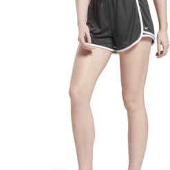 Reebok Women's Workout Ready Knit Short -Compressport Verkaufsladen GV3258 2 APPAREL On Model Standard View white