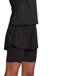 Adidas Women's Run Icons 2in1 Running Shorts -Compressport Verkaufsladen H57754 APP on model walking white