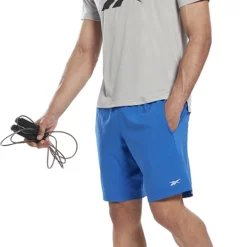 Reebok WOR Woven Short -Compressport Verkaufsladen HK4437 4 APPAREL On20Model Side20View white