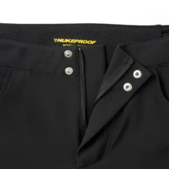 Nukeproof Outland Radshorts Frauen 10 Nukeproof Outland Radshorts Frauen -Compressport Verkaufsladen Nukeproof Outland Women s Short Baggy Shorts Black SS21 NPA0055BLACKXS 1